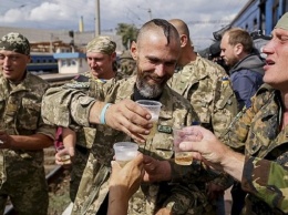 В Николаеве полицейские со стрельбой гонялись за пьяными военными на авто