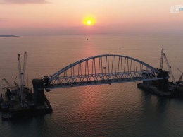 Украина подаст в суд на РФ из-за строительства Керченского моста