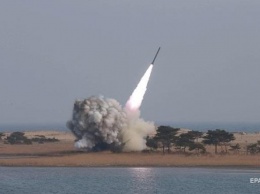 Северная Корея готовится к запуску новой ракеты