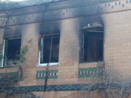 Смертельный пожар в хостеле Запорожья мог случиться из-за обогревателя. Фоторепортаж