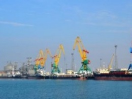 Пропускная способность казахского порта Актау увеличена на 3 млн тонн в год