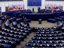 Европарламент требует от Лондона "конкретных предложений" по Brexit
