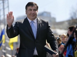 Пан Михо, какой вы красивый: Саакашвили не может спокойно ходить по улицам