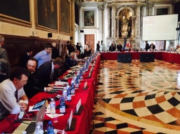 Венецианская комиссия поддержала создание антикоррупционного суда
