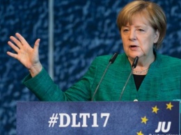 Меркель начинает переговоры, которых больше всего опасается Макрон