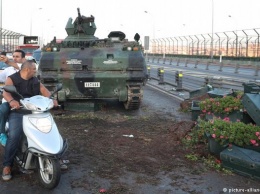 В Турции судят почти 150 бывших военных за участие в путче