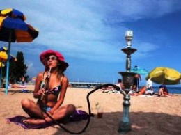 На пляжах Таиланда запретят курить с 1 ноября