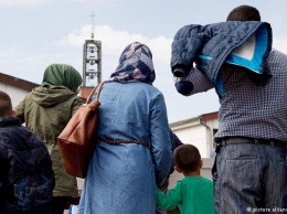 Десятки тысяч членов семей беженцев хотят попасть в ФРГ