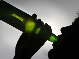 В Днепровских МАФах вопреки запрету продают спиртное