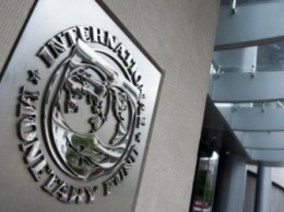 Данилюк отрицает досрочное прекращение сотрудничества с МВФ