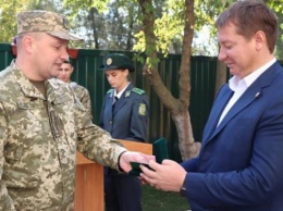Андрей Гордеев получил награду от пограничников
