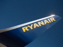 Ryanair предложил своим пилотам доплаты до 22 тысяч евро в год