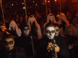Фильмы ужасов под открытым небом и песни "Rammstein ": Хэллоуин в парке Горького