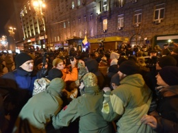 Ночные потасовки на Майдане