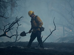 Ученые выяснили, почему пожарники часто страдают от рака