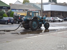 В Николаеве из-за прорыва трубы под угрозой уничтожения оказались редкие издания XVI века библиотеки Гмырева