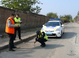 Патрульные проверили на готовность к зиме 32 улицы Ингульского района