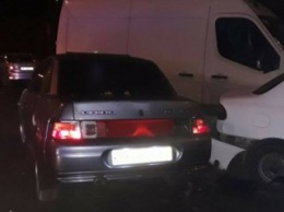 В Ровно патрульные спасли от самосуда пьяную женщину-водителя