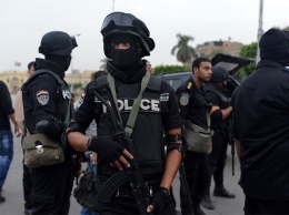 В Египте террористы застрелили 54 полицейских
