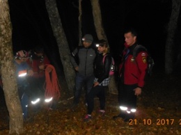 Спасатели оказали помощь пяти туристам в Бахчисарайском районе и Новом Свете