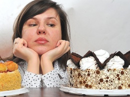 Диетологи рассказали, какие сладости помогут похудеть