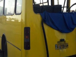 В Киеве маршрутка столкнулась с грузовиком, есть пострадавшие