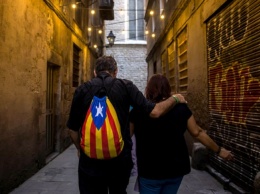 FT: Каталония и Мадрид движутся в сторону крайностей