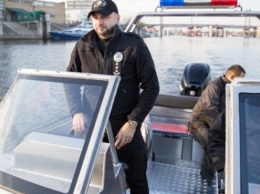 На каких катерах полиция будет ловить преступников на Днепре (фото)
