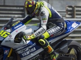 Yamaha устроила гонку на мотоциклах между человеком и роботом