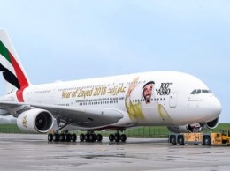 Emirates получила свой сотый самолет Airbus А380