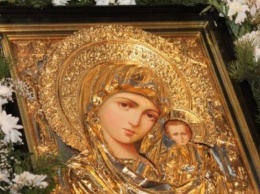 Казанская икона Божьей Матери: в чем помогает
