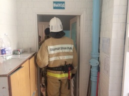 Пожарные МЧС провели тренировку по ликвидации пожара в детском саду в Бахчисарайском районе