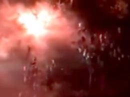 В Киеве около 100 футбольных болельщиков устроили жесткую драку: очевидцы выложили видео