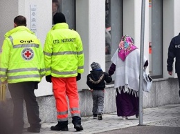 В Германии мужчина с ножом взял в заложники чиновницу