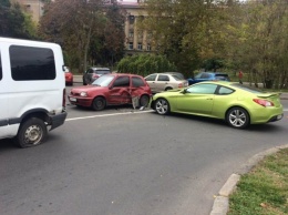 Дама на спорткаре устроила массовое ДТП в Одессе