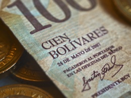 Инфляция в Венесуэле с начала года превысила 800%