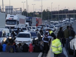 Забастовка в Каталонии: активисты блокируют автомобильные и железные дороги