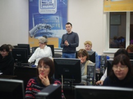 Одесские учителя информатики повышают квалификацию, чтобы стать "продвинутее" школьников