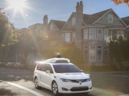 Google опередит Uber и запустит авто с пассажирами без водителя