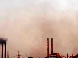 Стало известно, сколько пыли и пепла выбросил на Мариуполь "Азовсталь" (ДОКУМЕНТ)