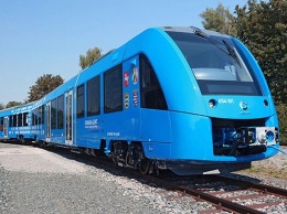 В Германии представили первый поезд на водородном топливе
