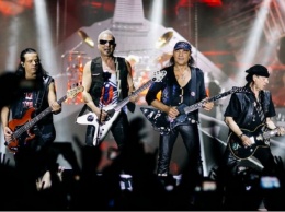 Легендарные Scorpions прилетели в Киев. ФОТО