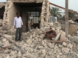 Число жертв землетрясения в Иране превысило 200 человек - СМИ