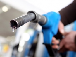 На АЗС выросли цены на бензин и топливо