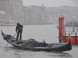 Пара из Франции угнала гондолу в Венеции