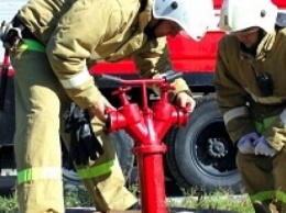 Краматорские спасатели проверили состояние пожарных гидрантов