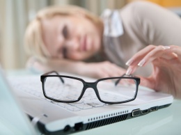 10 доказанных способов улучшить зрение. Самое время распрощаться с очками!
