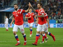 Испания с двумя пенальти не смогла обыграть Россию
