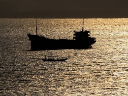 Возле Керчи терпит бедствие пароход, члены экипажа голодают