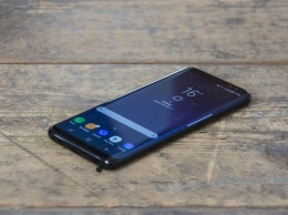Одни из самых ожидаемых смартфонов Samsung представят в январе
